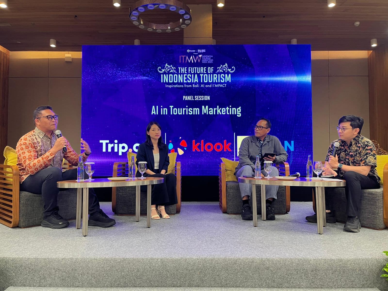 Panel session on AI in Tourism Marketing at ITMW 2025